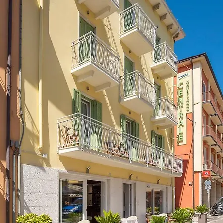 Hotel Centrale Otel