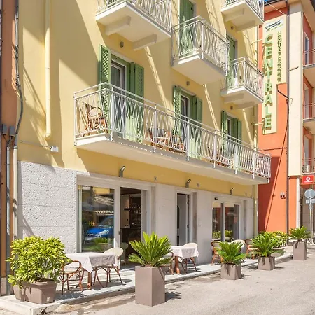 Otel Hotel Centrale 4*