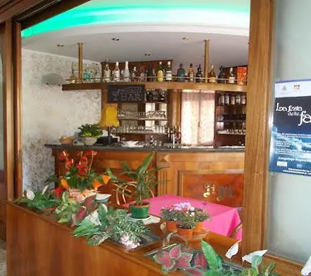 Hotel Centrale Otel 4*